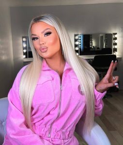 All About Julius Randle's Wife Kendra Shaw - jcsportsnews.com